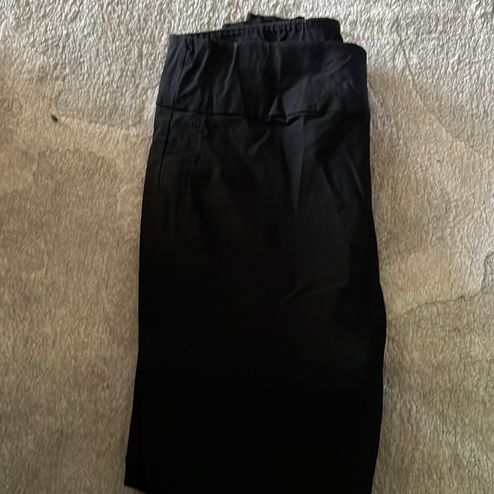 Black leggings